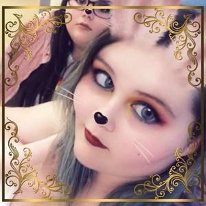 Meet your Posher, Jenn